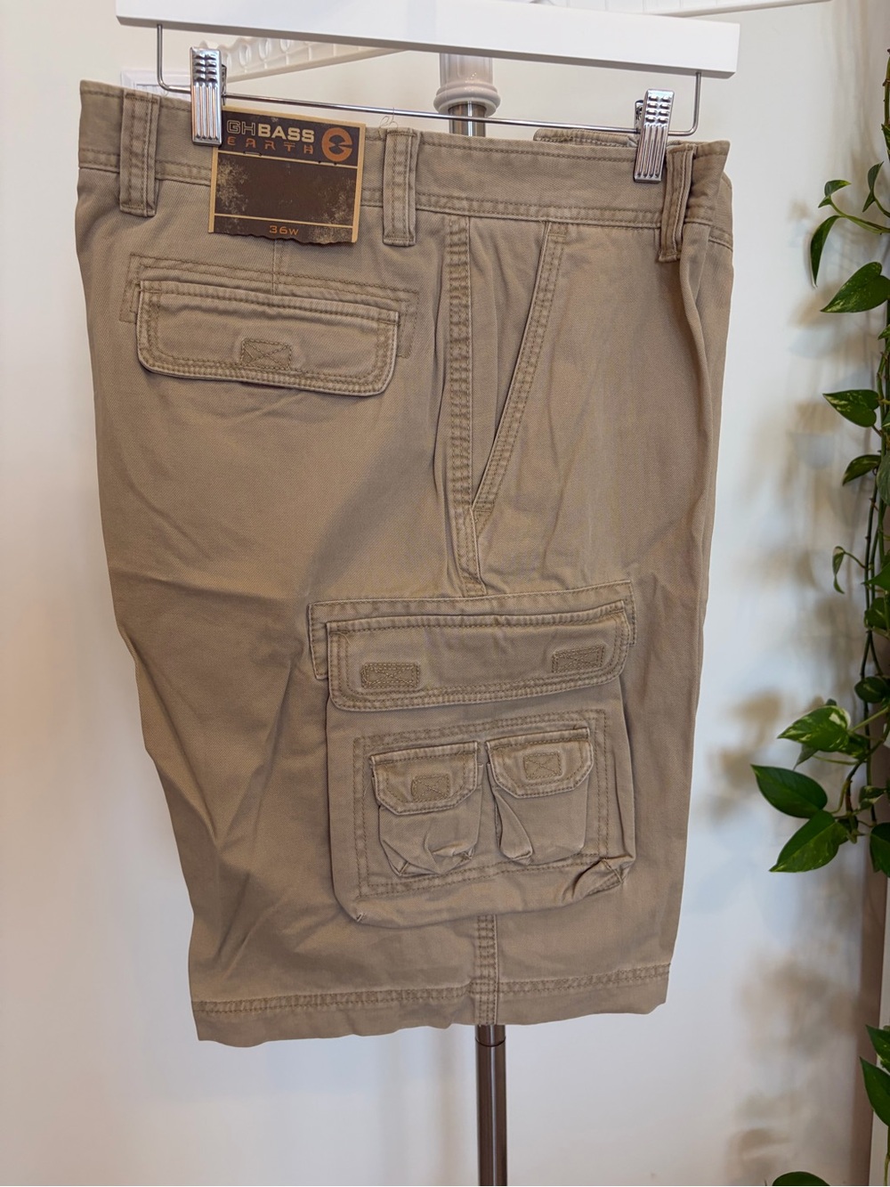 G.H. Bass & Co. Tan Cargo Shorts with Utility Pockets